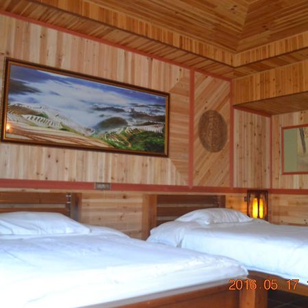 Longji Holiday Hotel Longsheng Zimmer foto